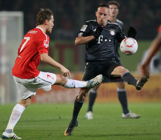 积累和滕哈 积累和滕哈